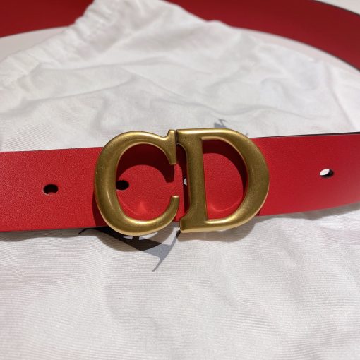 DIOR Saddle Belt. 'CD' buckle & a slim silhouette