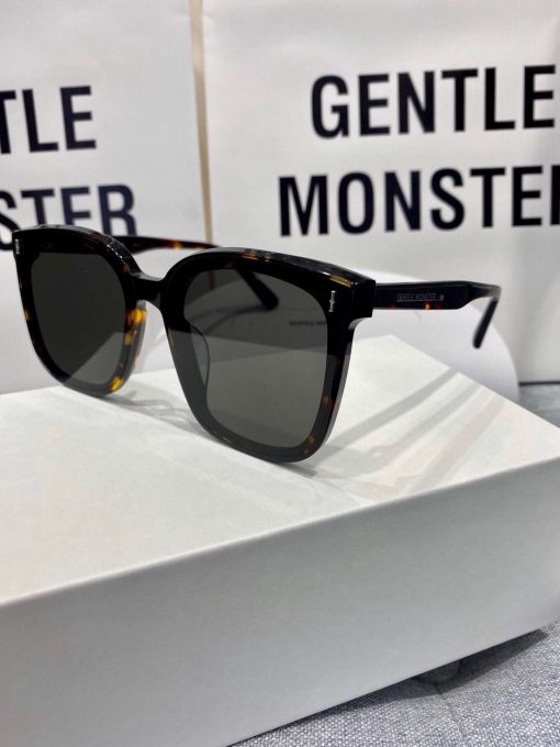 GENTLE MONSTER Frida Sunglasses