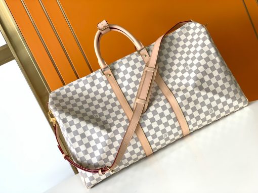 LOUIS VUITTON Keepall Bandoulière.