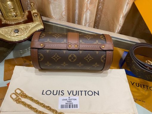 LOUIS VUITTON Papillon Trunk.