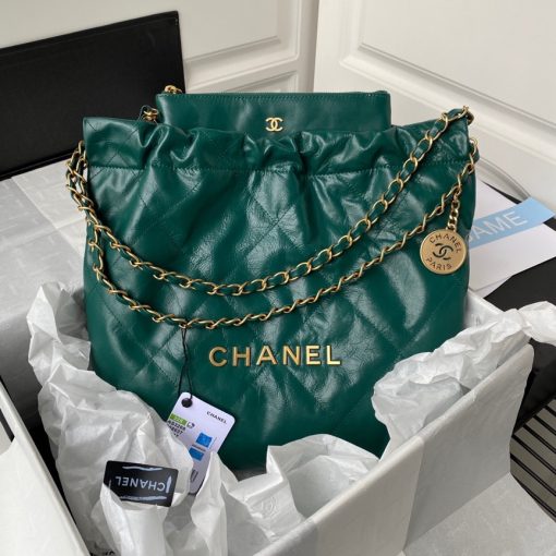 CHANEL 22 Small Handbag.