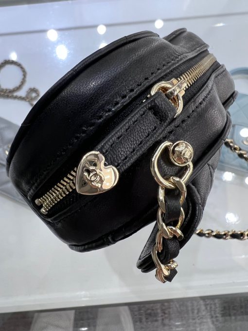 CHANEL Heart Clutch With Chain