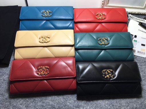 CHANEL 19 Long Flap Wallet.