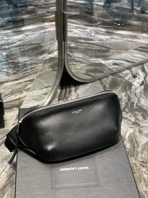 SAINT LAURENT Classic Crossbody Bag