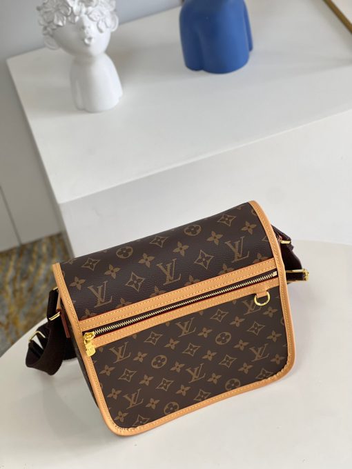 LOUIS VUITTON Bosphore PM Messenger Bag