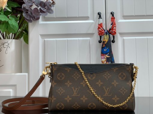 LOUIS VUITTON Pallas Clutch Bag. Original Quality Bag including gift box, care book, dust bag, authenticity card. It’s covered in Monogram Canvas and has multiple carry options like on your shoulder or even cross body. Make use of the leather strap or the golden chain. Use it as a Wallet on Chain bag, it’s just ideal for the evenings or when you want to carry a small but gorgeous handbag. Also, it matches to every casual outfit. This Clutch Bag is refined with golden color metallic pieces; it comes with zipped central compartment and an exterior front pocket.