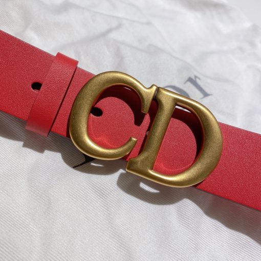 DIOR Saddle Belt. 'CD' buckle & a slim silhouette