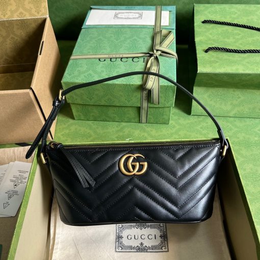 GUCCI GG Marmont Shoulder Bag. Original Quality Bag including gift box, care book, dust bag, authenticity card. The GG Marmont has become synonymous with the House, thanks to its recognizable matelassé fabric and Double G hardware. Continuously reinvented through the seasons, new shapes are introduced within this signature line, matching Gucci's contemporary vision. Presented here in chevron leather, it's further enriched with tonal details.