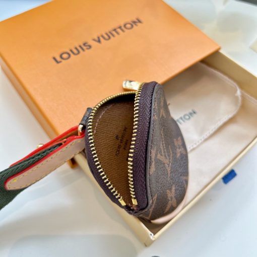 LOUIS VUITTON Multipochette Lanyard Key Holder.