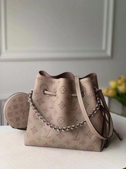 LOUIS VUITTON Bella Bucket Bag