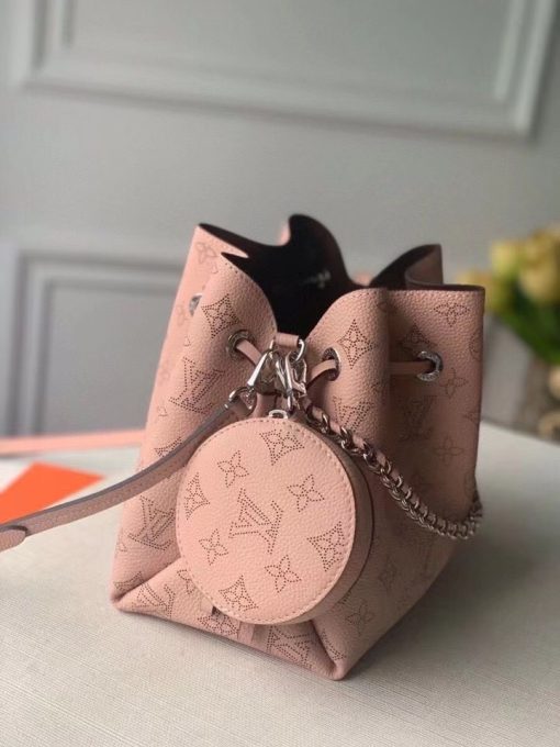 LOUIS VUITTON Bella Bucket Bag