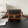 CELINE Teen Triomphe. High-End Quality Bag including gift box, care book, dust bag, authenticity card. In 2018, Hedi Slimane released the original Triomphe to much acclaim. Since then, the stylish purse has been spotted on the arms of celebrities and fashion insiders across the world. With its smooth leather exteriors and minimalistic hardware, the crossbody design reconciles fashion and function, featuring Celine's signature golden Triomphe logo fastener. It has attracted the attention of bag collectors and fashion historians alike for its sophisticated yet simple design. This classic piece has inspired a series of spinoffs, proving its timelessness and forever cementing the Triomphe as a fashion icon.