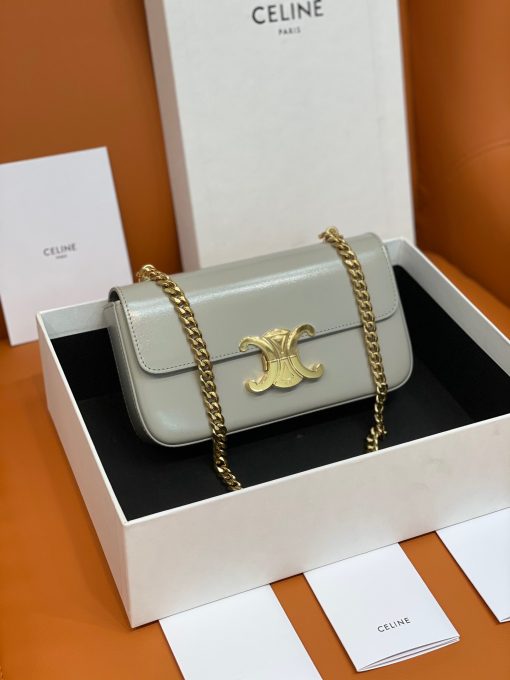 CELINE Chain Shoulder Bag Triomphe In Shiny Calfskin.