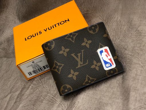 LOUIS VUITTON Multiple Wallet