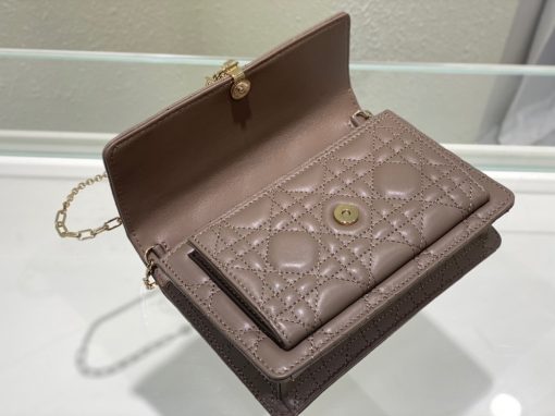 DIOR Lady Dior Chain Pouch.