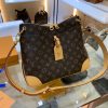 LOUIS VUITTON Odéon Shoulder Bag. Original Quality Bag including gift box, care book, dust bag, authenticity card. For Fall-Winter 2020, Louis Vuitton introduces the new Odéon, a stylish and functional shoulder bag. Reinforced leather corners and Monogram canvas give this practical bag a retro charm. An adjustable leather strap allows shoulder or crossbody carry. The two zipper pulls enable easy opening and closing, for quick access to belongings inside.