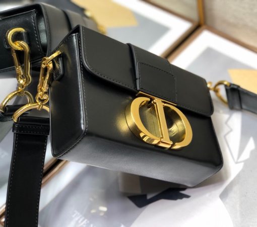 DIOR 30 Montaigne Box Bag.