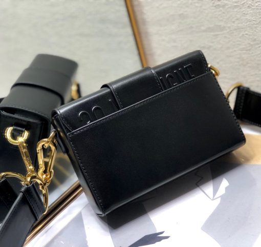 DIOR 30 Montaigne Box Bag.