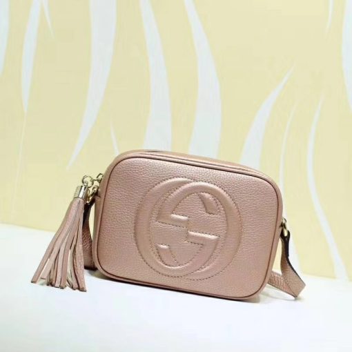 GUCCI 'Soho' Small Leather Disco Bag. Original Bag including gift box, care book, dust bag, authenticity card. Its name may inspire nights out, but its compact size and go-to ease make this bag an everyday essential.