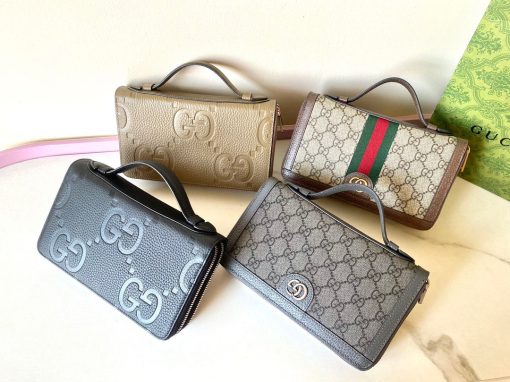 GUCCI Jumbo GG Travel Document Case. Embrace Timeless Luxury: Secure Your Journey with Gucci's Iconic GG Document Case. The iconic GG design makes a comeback for Pre-Fall 2023, adorning a range of small leather items. Paying homage to Guccio Gucci's initials, this motif remains timeless for the brand, showcased prominently in a large size to create a striking logo effect. In this particular case, the emblematic leather defines a travel document holder, ensuring security with a zip closure.