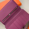 HERMÈS Béarn Wallet: Where Elegance Meets Functionality, Inspired by the Heart of France's South-West. The Béarn pays homage to the enchanting South-West region of France and stands as a distinguished member of a collection that honors various distinctive French regions. This wallet or card holder boasts an elegantly sleek design and is thoughtfully equipped with multiple compartments tailored for organizing credit cards, coins, and bills with ease. Upon closure, a supple leather flap gracefully glides into an iconic "H" shaped clasp, elevating it to a timeless classic. It presents a generous array of leather types and colors, allowing one to harmonize effortlessly with the latest trends in style.