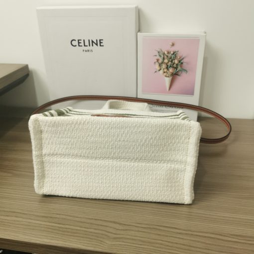 CELINE Small Cabas Thais In Textile. Original Quality Bag including gift box, care book, dust bag, authenticity card. Introducing a new Celine print, called ‘All Over’. These bags are adorned with the house’s logo all over the bag. They’re partly crafted from textile and calfskin.