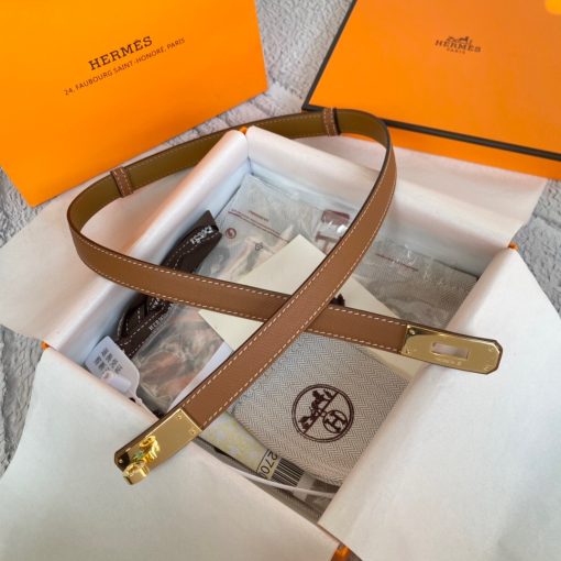 HERMÈS Kelly 18 Belt. Original Quality Belt including gift box, care book, dust bag, authenticity card. The variations of these one size fits all belts change the ways in which they can be worn by adjusting to all sizes while reinterpreting classic Hermes pieces with clever jewel clasps. Thanks to the clever sliding system, this one-size-fits-most belt may be worn at the waist or on the hips.