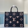 LOUIS VUITTON Onthego MM. Original Quality Bag including gift box, care book, dust bag, authenticity card. The OnTheGo MM is a medium-sized tote bag with two sets of handles, long and short, for hand and shoulder carry. Fashioned from supple grained cowhide leather, it features a Monogram pattern, printed on and embossed into the leather. The spacious interior, which can hold a laptop and other work essentials, make it a versatile everyday bag.
