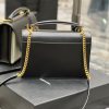 SAINT LAURENT Sunset Medium Chain Bag. Original Quality Bag including gift box, care book, dust bag, authenticity card. Perfect for the girl-on-the-go, the medium Sunset shoulder bag from Saint Laurent is a real all-rounder. Crafted from smooth leather, this monogrammed accessory can be slung across the body or slipped over the shoulder for your preferred styling. Cassandre bag with front flap with magnetic snap closure decorated with iconic YSL signature, featuring side gussets and leather-encased key ring.