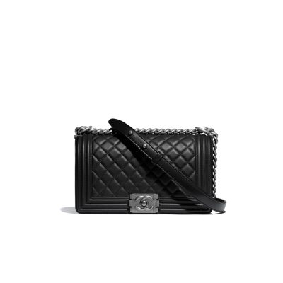 CHANEL Boy Quilted Leather Flap Bag. Original Quality Bag including gift box, literature, dust bag, authenticity card. This stand-out, enviable CHANEL Boy quilted flap bag features a chunky chain-link strap with shoulder pad, CC Boy logo push-lock closure, and antiqued hardware accents. Its push-lock closure opens to a black fabric-lined interior with side zip and slip pockets to secure daily essentials.