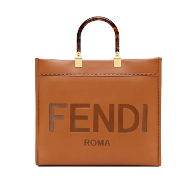 FENDI Sunshine Medium Tote. Original Quality Bag including gift box, care book, dust bag, authenticity card. Equipped with a spacious lined internal compartment, edges in tone on tone leather, and gold-finish hardware. Can be carried by hand or worn on the shoulder thanks to the two handles and detachable shoulder strap.