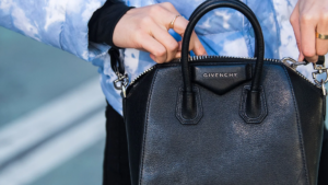 Sophisticated replica handbags wrapped in Mother’s Day packaging