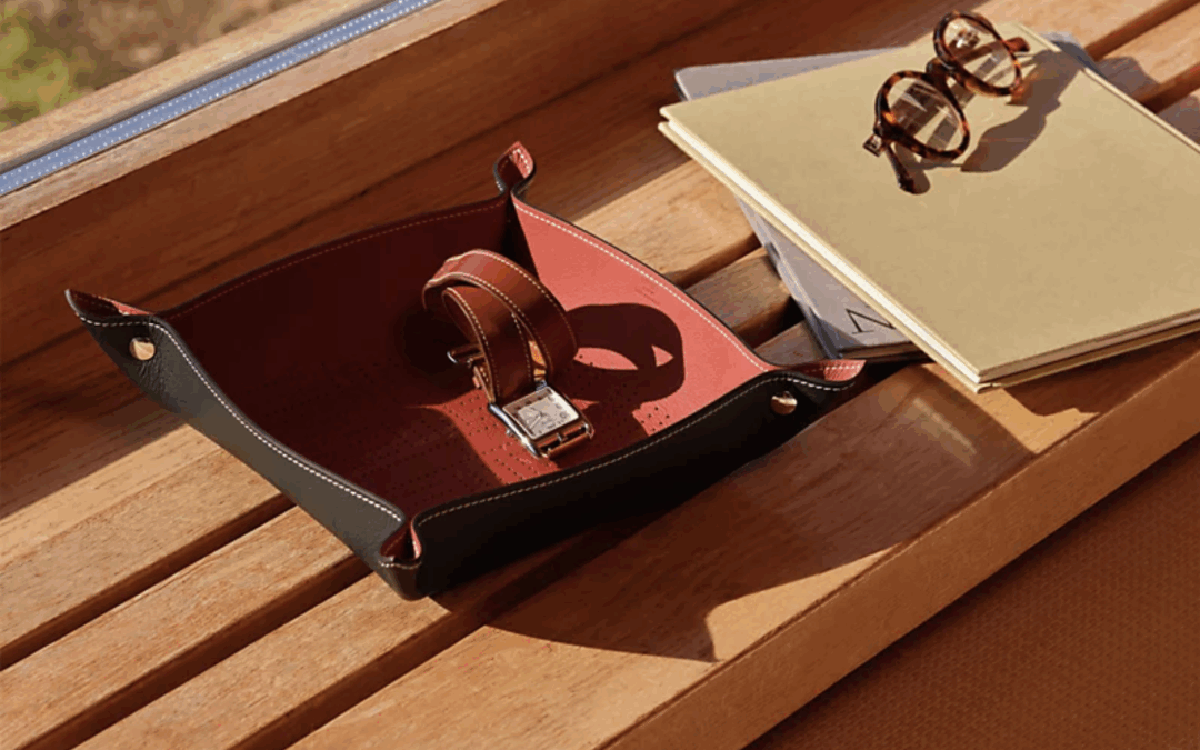 The Replica Revolution: Elevating Everyday Luxury with the Mises et Relances Change Tray