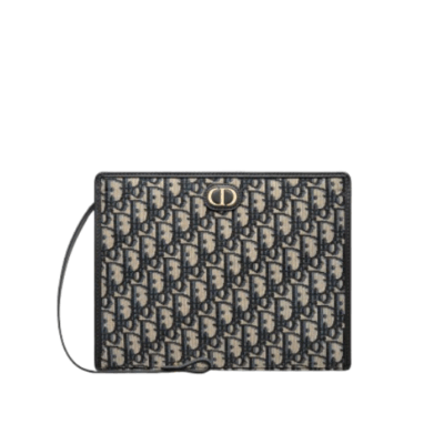 30 Montaigne Dea Pouch