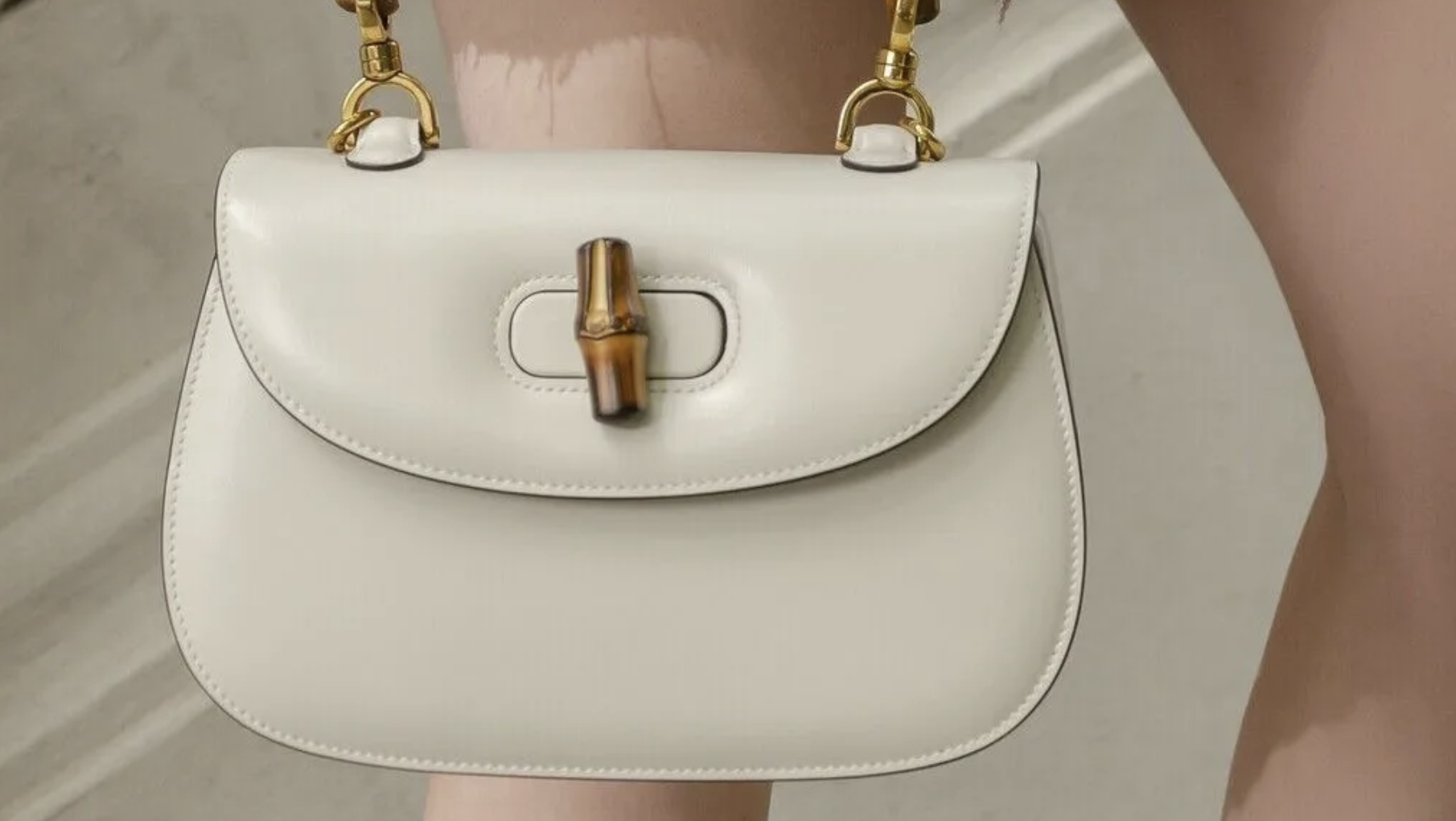 From oat milk runs to cocktail nights, one bag, infinite personality.